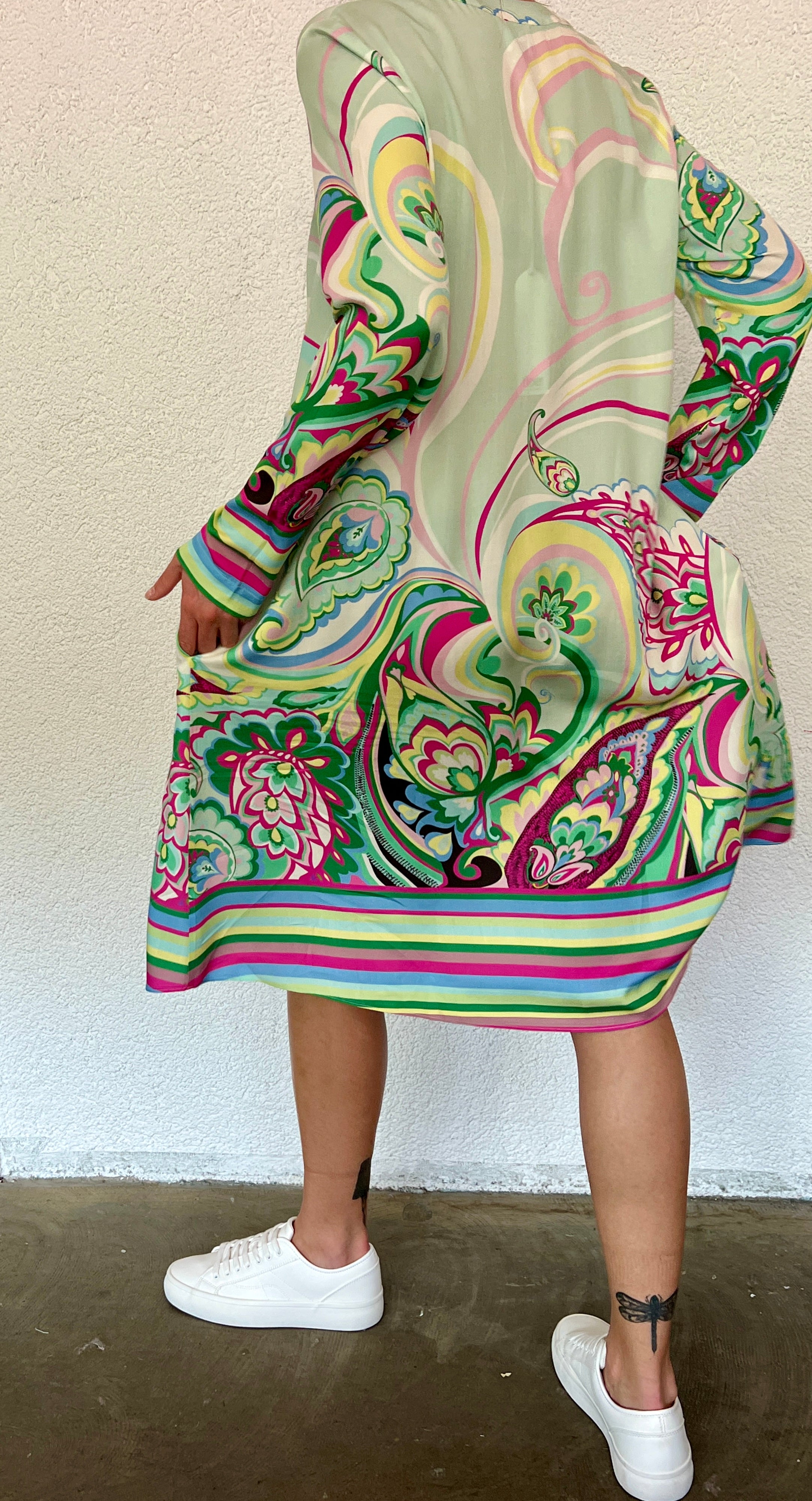 Tunikakleid mit sommerlichem Print