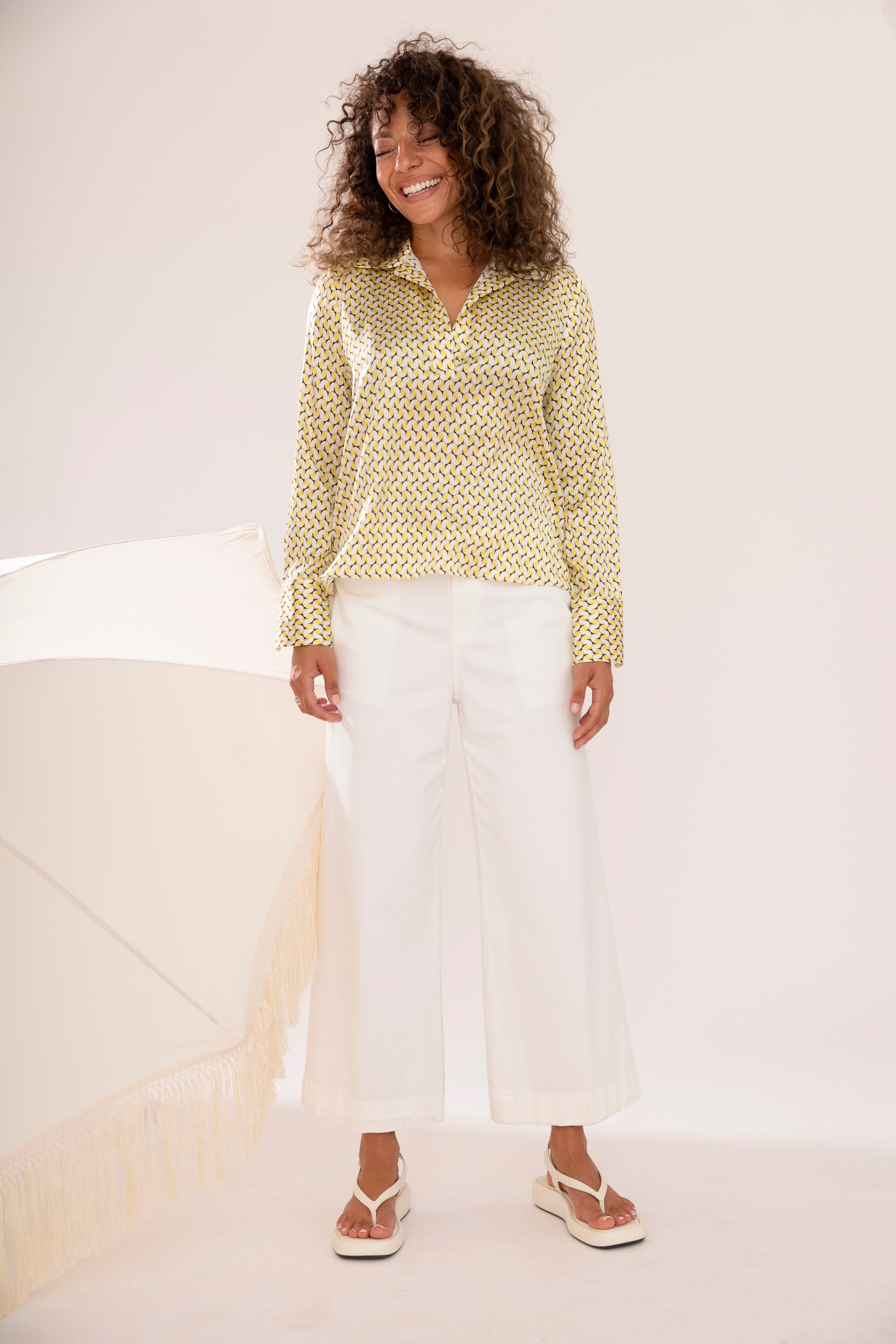 Seidenbluse MEG mit Poloausschnitt